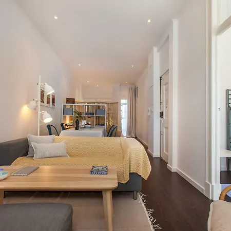 Typical Light Filled Graca Apt W Ac, By Timecooler Lisbon Exterior photo